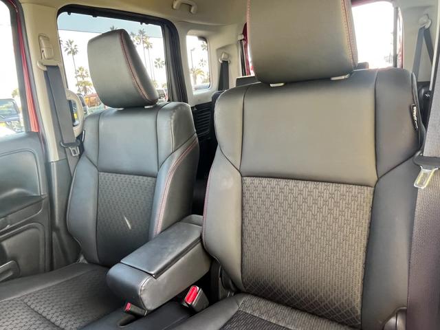 スペーシアカスタム ハイブリッドＸＳターボ　ドライブレコーダー　ＥＴＣ　全周囲カメラ　両側電動スライドドア　ナビ　ＴＶ　クリアランスソナー　オートクルーズコントロール　レーンアシスト　衝突被害軽減システム　オートライト　ＬＥＤヘッドランプ（23枚目）