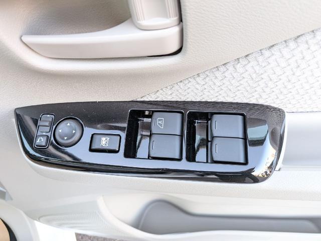 デイズ Ｘ　全周囲カメラ　クリアランスソナー　衝突被害軽減システム　オートライト　スマートキー　アイドリングストップ　電動格納ミラー　ベンチシート　ＣＶＴ　盗難防止システム　ＡＢＳ　ＥＳＣ　アルミホイール（11枚目）