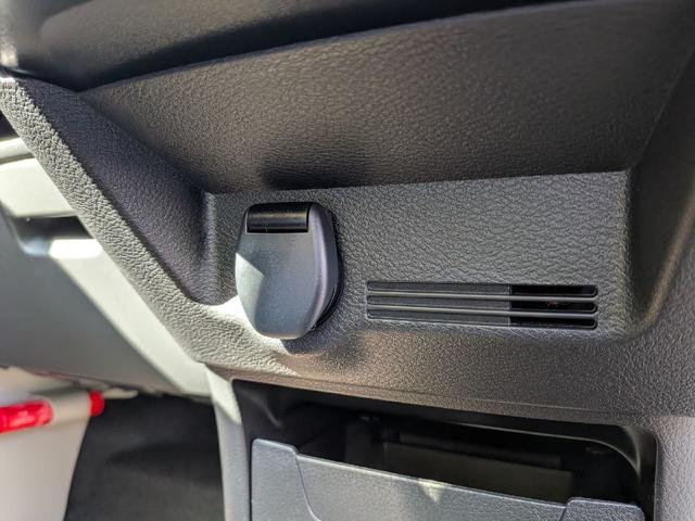 デイズ Ｘ　全周囲カメラ　クリアランスソナー　衝突被害軽減システム　オートライト　スマートキー　アイドリングストップ　電動格納ミラー　ベンチシート　ＣＶＴ　盗難防止システム　ＡＢＳ　ＥＳＣ　アルミホイール（27枚目）