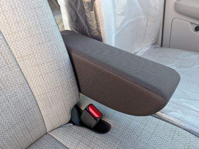 デイズ Ｘ　全周囲カメラ　クリアランスソナー　衝突被害軽減システム　オートライト　スマートキー　アイドリングストップ　電動格納ミラー　ベンチシート　ＣＶＴ　盗難防止システム　ＡＢＳ　ＥＳＣ　アルミホイール（50枚目）