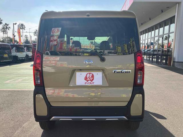 タント ファンクロスリミテッド　ＥＴＣ　バックカメラ　両側電動スライドドア　クリアランスソナー　オートクルーズコントロール　レーンアシスト　衝突被害軽減システム　オートライト　ＬＥＤヘッドランプ　ヘッドライトウォッシャー（19枚目）