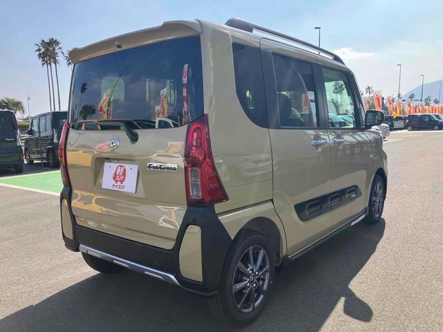 タント ファンクロスリミテッド　ＥＴＣ　バックカメラ　両側電動スライドドア　クリアランスソナー　オートクルーズコントロール　衝突被害軽減システム　オートライト　ＬＥＤヘッドランプ　ヘッドライトウォッシャー　スマートキー（16枚目）