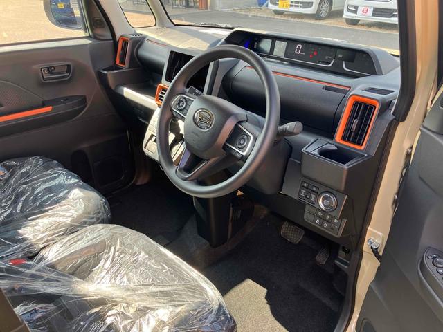 タント ファンクロスリミテッド　ＥＴＣ　バックカメラ　両側電動スライドドア　クリアランスソナー　オートクルーズコントロール　衝突被害軽減システム　オートライト　ＬＥＤヘッドランプ　ヘッドライトウォッシャー　スマートキー（25枚目）