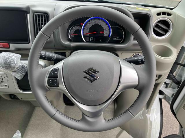 エブリイワゴン ＰＺターボ　両側スライド・片側電動　クリアランスソナー　レーンアシスト　衝突被害軽減システム　オートライト　ＬＥＤヘッドランプ　スマートキー　アイドリングストップ　電動格納ミラー　シートヒーター　ベンチシート（3枚目）