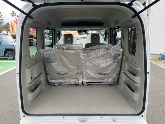 エブリイワゴン ＰＺターボ　両側スライド・片側電動　クリアランスソナー　レーンアシスト　衝突被害軽減システム　オートライト　ＬＥＤヘッドランプ　スマートキー　アイドリングストップ　電動格納ミラー　シートヒーター　ベンチシート（45枚目）