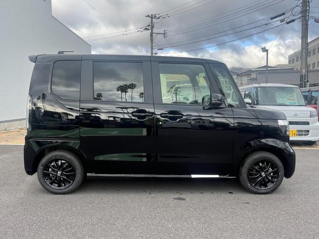 Ｎ－ＢＯＸカスタム ブラックスタイル　バックカメラ　両側電動スライドドア　クリアランスソナー　オートクルーズコントロール　衝突被害軽減システム　オートライト　ＬＥＤヘッドランプ　スマートキー　アイドリングストップ　電動格納ミラー（13枚目）