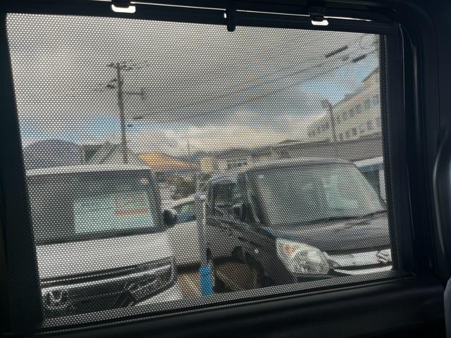 Ｎ－ＢＯＸカスタム ブラックスタイル　バックカメラ　両側電動スライドドア　クリアランスソナー　オートクルーズコントロール　衝突被害軽減システム　オートライト　ＬＥＤヘッドランプ　スマートキー　アイドリングストップ　電動格納ミラー（47枚目）