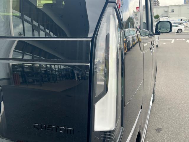 Ｎ－ＢＯＸカスタム ブラックスタイル　両側電動スライドドア　クリアランスソナー　オートクルーズコントロール　衝突被害軽減システム　オートライト　ＬＥＤヘッドランプ　スマートキー　アイドリングストップ　電動格納ミラー　シートヒーター（29枚目）