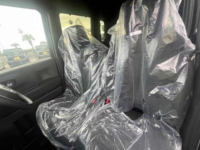 Ｎ－ＢＯＸカスタム ブラックスタイル　両側電動スライドドア　クリアランスソナー　オートクルーズコントロール　衝突被害軽減システム　オートライト　ＬＥＤヘッドランプ　スマートキー　アイドリングストップ　電動格納ミラー　シートヒーター（37枚目）