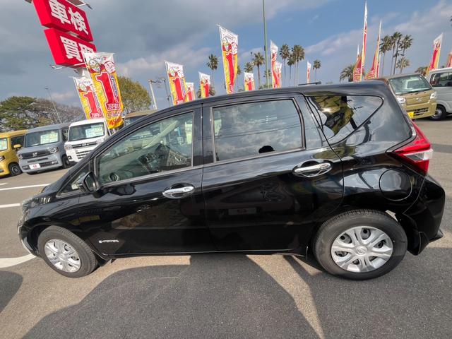 ノート ｅ－パワー　Ｘ　ＥＴＣ　全周囲カメラ　ナビ　ＴＶ　クリアランスソナー　レーンアシスト　衝突被害軽減システム　オートライト　スマートキー　電動格納ミラー　ＣＶＴ　盗難防止システム　衝突安全ボディ　ＡＢＳ　ＥＳＣ（15枚目）