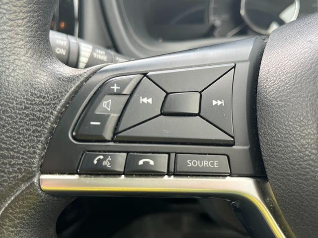 ノート ｅ－パワー　Ｘ　ＥＴＣ　全周囲カメラ　ナビ　ＴＶ　クリアランスソナー　レーンアシスト　衝突被害軽減システム　オートライト　スマートキー　電動格納ミラー　ＣＶＴ　盗難防止システム　衝突安全ボディ　ＡＢＳ　ＥＳＣ（34枚目）