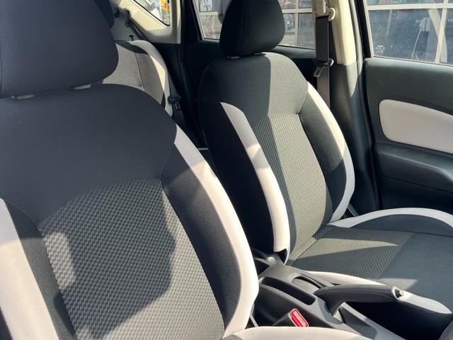 ノート ｅ－パワー　Ｘ　ＥＴＣ　全周囲カメラ　ナビ　ＴＶ　クリアランスソナー　レーンアシスト　衝突被害軽減システム　オートライト　スマートキー　電動格納ミラー　ＣＶＴ　盗難防止システム　衝突安全ボディ　ＡＢＳ　ＥＳＣ（41枚目）