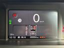 ベースグレード　バックカメラ　フロントカメラ　両側スライド・片側電動　クリアランスソナー　オートクルーズコントロール　レーンアシスト　オートライト　スマートキー　アイドリングストップ　電動格納ミラー　シートヒーター（48枚目）