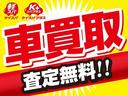 ベースグレード　バックカメラ　両側スライド・片側電動　クリアランスソナー　オートクルーズコントロール　レーンアシスト　衝突被害軽減システム　オートライト　ＬＥＤヘッドランプ　スマートキー　アイドリングストップ（61枚目）