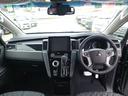 車を運転する際には運転席の存在は欠かせません。なのでしっかりとチェックしたいポイントですね。