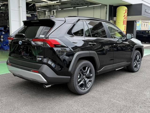 ＲＡＶ４ ハイブリッドアドベンチャー　４ＷＤ　バックカメラ　クリアランスソナー　オートクルーズコントロール　レーンアシスト　パワーシート　衝突被害軽減システム　ＴＶ　オートマチックハイビーム　オートライト　ＬＥＤヘッドランプ（15枚目）