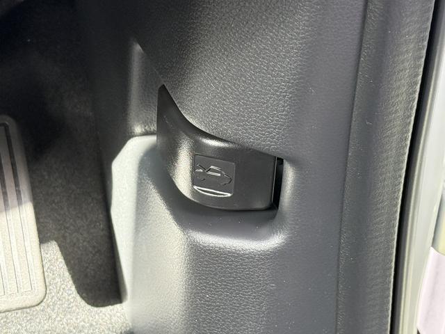 Ｎ－ＢＯＸ ベースグレード　バックカメラ　両側スライド・片側電動　クリアランスソナー　オートクルーズコントロール　レーンアシスト　衝突被害軽減システム　オートライト　ＬＥＤヘッドランプ　スマートキー　アイドリングストップ（26枚目）