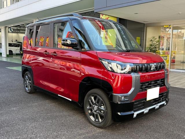 デリカミニ Ｇ　プレミアム　全周囲カメラ　両側電動スライドドア　クリアランスソナー　オートクルーズコントロール　衝突被害軽減システム　オートライト　ＬＥＤヘッドランプ　スマートキー　アイドリングストップ　電動格納ミラー（13枚目）