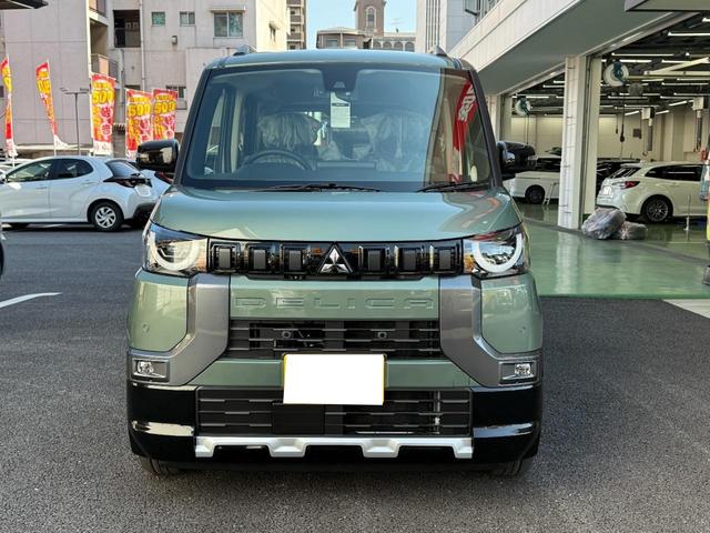 デリカミニ Ｇ　プレミアム　全周囲カメラ　両側電動スライドドア　オートクルーズコントロール　レーンアシスト　衝突被害軽減システム　オートライト　ＬＥＤヘッドランプ　スマートキー　アイドリングストップ　電動格納ミラー（13枚目）