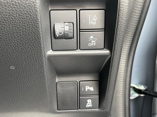 Ｎ－ＶＡＮ ファン　スタイル＋ネイチャー　ＣＶＴ　衝突被害軽減システム　クリアランスソナー　オートクルーズコントロール　レーンアシスト　バックカメラ　両側スライドドア　スマートキー　アイドリングストップ　電動格納ミラー　オートライト（5枚目）