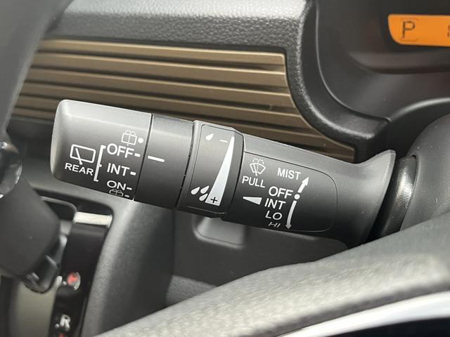 Ｎ－ＶＡＮ ファン　スタイル＋ネイチャー　ＣＶＴ　衝突被害軽減システム　クリアランスソナー　オートクルーズコントロール　レーンアシスト　バックカメラ　両側スライドドア　スマートキー　アイドリングストップ　電動格納ミラー　オートライト（8枚目）