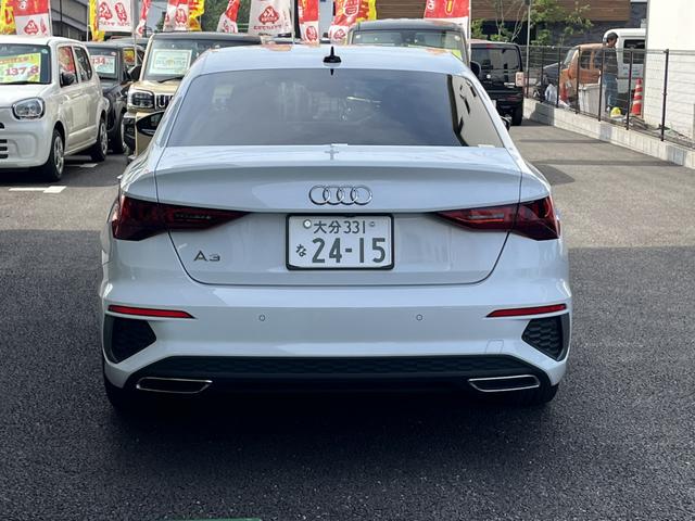 Ａ３セダン ３０ＴＦＳＩ　Ｓライン　ドライブレコーダー　クリアランスソナー　パークアシスト　バックカメラ　ナビ　アルミホイール　ＡＴ　シートヒーター　スマートキー　アイドリングストップ　電動格納ミラー　ＵＳＢ　ＥＳＣ　エアコン（18枚目）