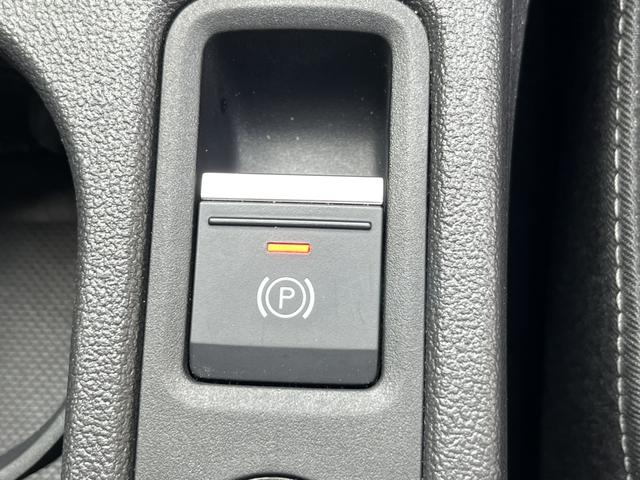 Ａ３セダン ３０ＴＦＳＩ　Ｓライン　ドライブレコーダー　クリアランスソナー　パークアシスト　バックカメラ　ナビ　アルミホイール　ＡＴ　シートヒーター　スマートキー　アイドリングストップ　電動格納ミラー　ＵＳＢ　ＥＳＣ　エアコン（45枚目）