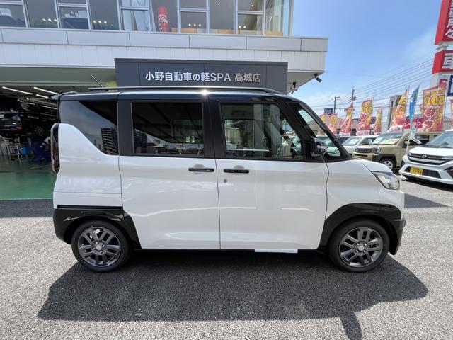 デリカミニ Ｇ　プレミアム　ＥＴＣ　バックカメラ　両側電動スライドドア　クリアランスソナー　オートクルーズコントロール　オートライト　スマートキー　アイドリングストップ　電動格納ミラー　シートヒーター　ベンチシート　ＣＶＴ（15枚目）