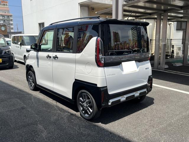 デリカミニ Ｇ　プレミアム　ＥＴＣ　バックカメラ　両側電動スライドドア　クリアランスソナー　オートクルーズコントロール　オートライト　スマートキー　アイドリングストップ　電動格納ミラー　シートヒーター　ベンチシート　ＣＶＴ（18枚目）