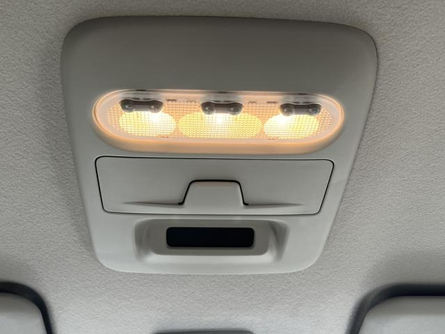 デリカミニ Ｇ　プレミアム　ＥＴＣ　バックカメラ　両側電動スライドドア　クリアランスソナー　オートクルーズコントロール　オートライト　スマートキー　アイドリングストップ　電動格納ミラー　シートヒーター　ベンチシート　ＣＶＴ（45枚目）