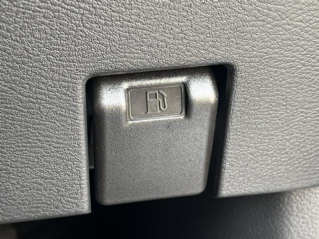 デリカミニ Ｔ　プレミアム　両側電動スライドドア　クリアランスソナー　オートクルーズコントロール　衝突被害軽減システム　オートライト　ＬＥＤヘッドランプ　スマートキー　アイドリングストップ　電動格納ミラー　シートヒーター　ＣＶＴ（51枚目）