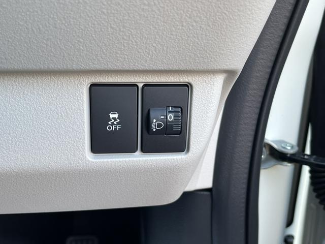Ｎ－ＢＯＸ ベースグレード　バックカメラ　両側スライド・片側電動　クリアランスソナー　オートクルーズコントロール　レーンアシスト　衝突被害軽減システム　オートライト　ＬＥＤヘッドランプ　スマートキー　アイドリングストップ（7枚目）