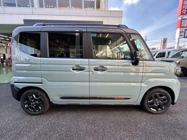 スペーシアギア ハイブリッドＸＺ　両側電動スライドドア　クリアランスソナー　オートクルーズコントロール　レーンアシスト　衝突被害軽減システム　オートライト　ＬＥＤヘッドランプ　ヘッドライトウォッシャー　スマートキー（14枚目）