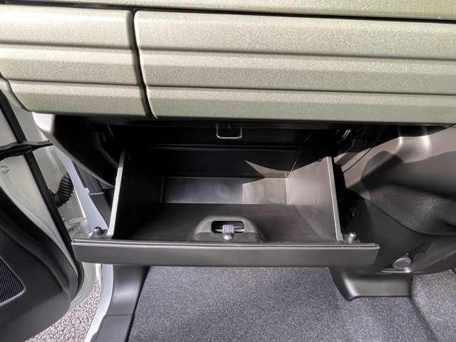 スペーシアギア ハイブリッドＸＺ　両側電動スライドドア　クリアランスソナー　オートクルーズコントロール　レーンアシスト　衝突被害軽減システム　オートライト　ＬＥＤヘッドランプ　ヘッドライトウォッシャー　スマートキー（28枚目）