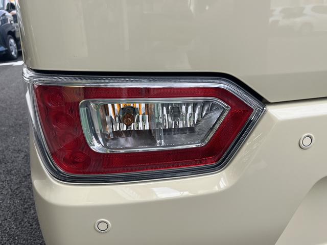 ワゴンR FX クリアランスソナー レーンアシスト 衝突被害軽減システム オートライト スマートキー 電動格納ミラー シートヒーター ベンチシート CVT 盗難防止システム ABS ESC アルミホイール(26枚目)