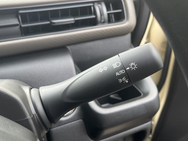 ワゴンR FX クリアランスソナー レーンアシスト 衝突被害軽減システム オートライト スマートキー 電動格納ミラー シートヒーター ベンチシート CVT 盗難防止システム ABS ESC アルミホイール(30枚目)