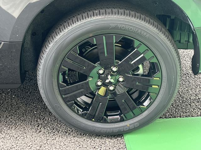 デリカD:5 ブラックエディション 4WD クリアランスソナー オートクルーズコントロール レーンアシスト 衝突被害軽減システム 両側電動スライドドア LEDヘッドランプ 電動リアゲート スマートキー アイドリングストップ(20枚目)