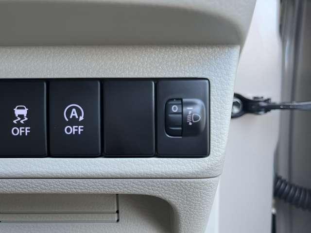アルトラパンLC ハイブリッドL クリアランスソナー レーンアシスト 衝突被害軽減システム オートライト LEDヘッドランプ スマートキー アイドリングストップ 電動格納ミラー シートヒーター ベンチシート CVT 盗難防止システム(11枚目)