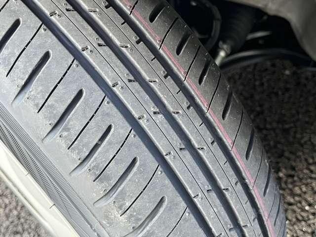 アルトラパンLC ハイブリッドL クリアランスソナー レーンアシスト 衝突被害軽減システム オートライト LEDヘッドランプ スマートキー アイドリングストップ 電動格納ミラー シートヒーター ベンチシート CVT 盗難防止システム(21枚目)