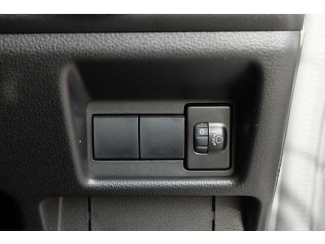 スペーシア ハイブリッドＧ　両側スライドドア　クリアランスソナー　衝突被害軽減システム　オートライト　ＬＥＤヘッドランプ　スマートキー　アイドリングストップ　電動格納ミラー　ベンチシート　ＣＶＴ　盗難防止システム　ＡＢＳ　ＥＳＣ（10枚目）