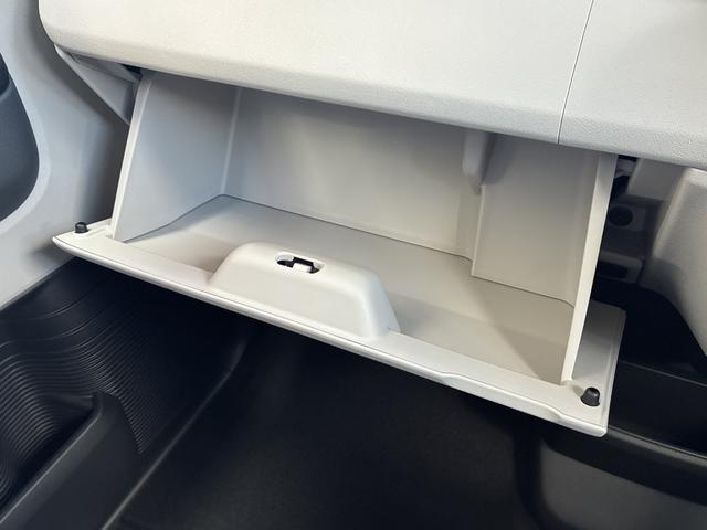 Ｎ－ＢＯＸ ベースグレード　バックカメラ　両側スライド・片側電動　クリアランスソナー　オートクルーズコントロール　レーンアシスト　衝突被害軽減システム　オートライト　ＬＥＤヘッドランプ　スマートキー　アイドリングストップ（42枚目）