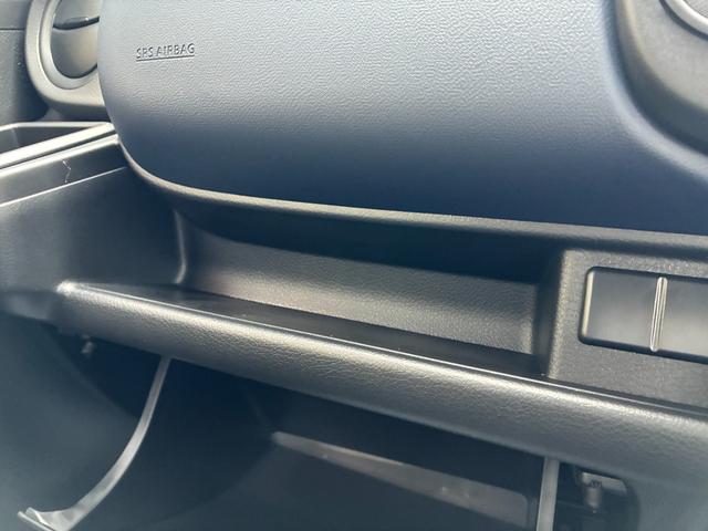 アルト L クリアランスソナー レーンアシスト 衝突被害軽減システム オートライト キーレスエントリー アイドリングストップ 電動格納ミラー シートヒーター CVT 盗難防止システム ABS ESC(39枚目)