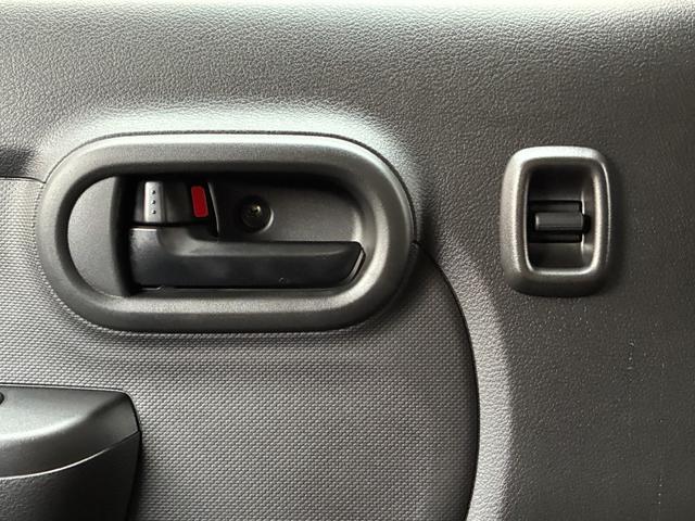 アルト L クリアランスソナー レーンアシスト 衝突被害軽減システム オートライト キーレスエントリー アイドリングストップ 電動格納ミラー シートヒーター CVT 盗難防止システム ABS ESC(41枚目)