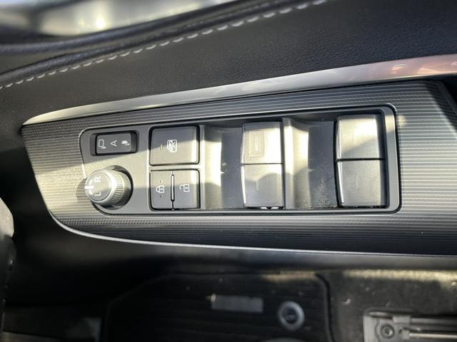 ハリアー Z バックカメラ オートクルーズコントロール レーンアシスト パワーシート 衝突被害軽減システム ナビ オートマチックハイビーム オートライト LEDヘッドランプ 電動リアゲート アルミホイール(11枚目)