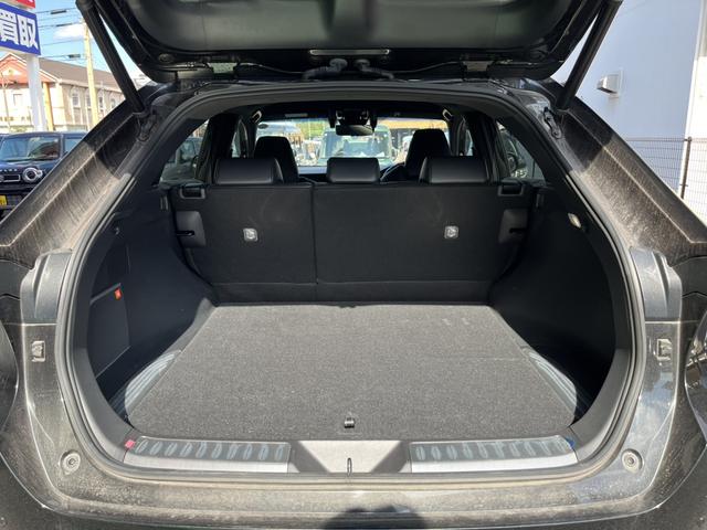 ハリアー Z バックカメラ オートクルーズコントロール レーンアシスト パワーシート 衝突被害軽減システム ナビ オートマチックハイビーム オートライト LEDヘッドランプ 電動リアゲート アルミホイール(19枚目)