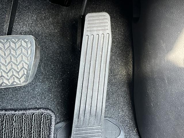 ハリアー Z バックカメラ オートクルーズコントロール レーンアシスト パワーシート 衝突被害軽減システム ナビ オートマチックハイビーム オートライト LEDヘッドランプ 電動リアゲート アルミホイール(46枚目)