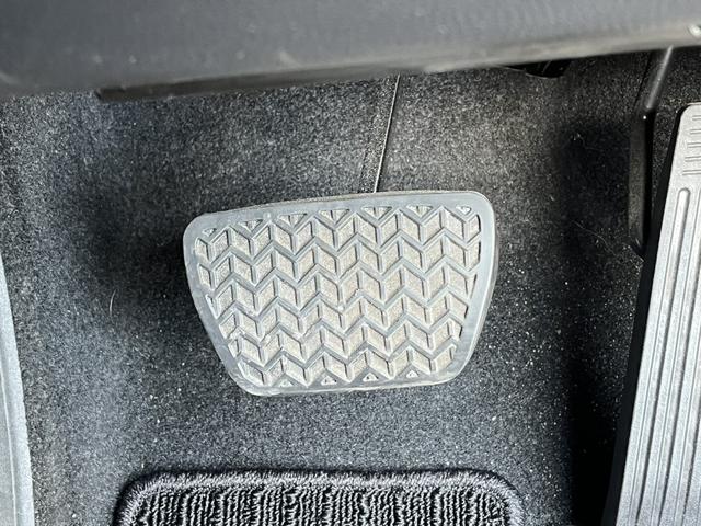 ハリアー Z バックカメラ オートクルーズコントロール レーンアシスト パワーシート 衝突被害軽減システム ナビ オートマチックハイビーム オートライト LEDヘッドランプ 電動リアゲート アルミホイール(50枚目)