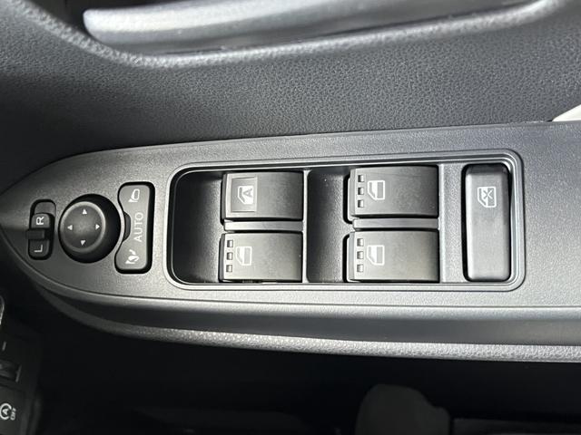 タント X バックカメラ 両側スライド・片側電動 TV クリアランスソナー 衝突被害軽減システム オートライト LEDヘッドランプ スマートキー アイドリングストップ 電動格納ミラー シートヒーター ベンチシート(12枚目)