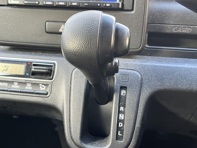 ワゴンR ハイブリッドFX ドライブレコーダー ETC ナビ クリアランスソナー レーンアシスト 衝突被害軽減システム オートライト スマートキー アイドリングストップ 電動格納ミラー シートヒーター ベンチシート CVT(8枚目)