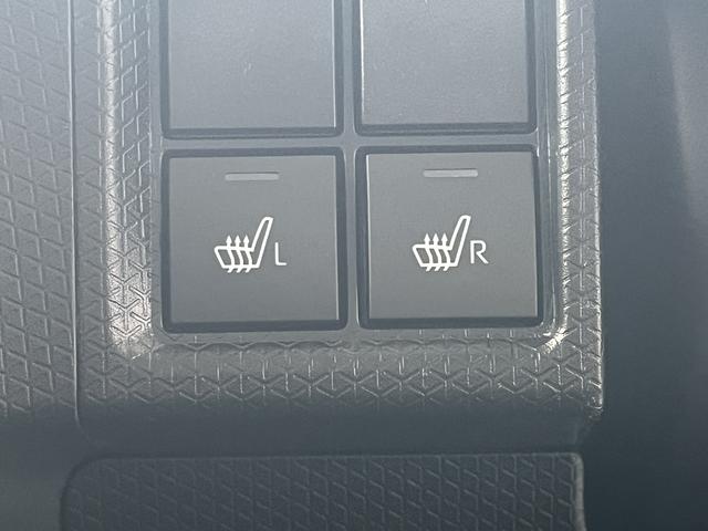 タント カスタムＸリミテッド　ＥＴＣ　両側電動スライドドア　クリアランスソナー　オートクルーズコントロール　衝突被害軽減システム　オートライト　ＬＥＤヘッドランプ　スマートキー　アイドリングストップ　電動格納ミラー　シートヒーター（6枚目）